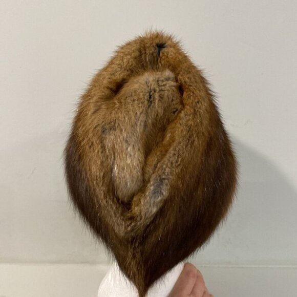 Muskrat Fur Envoy Hat - Picture 8 of 14